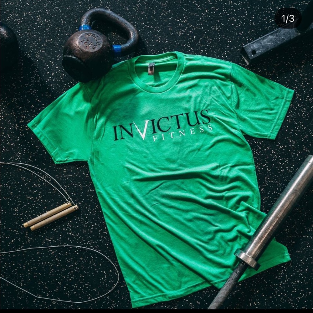 Invictus Green T-shirt CrossFit Weightlifting size XS